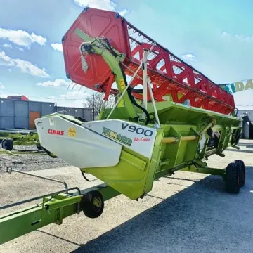 Claas V