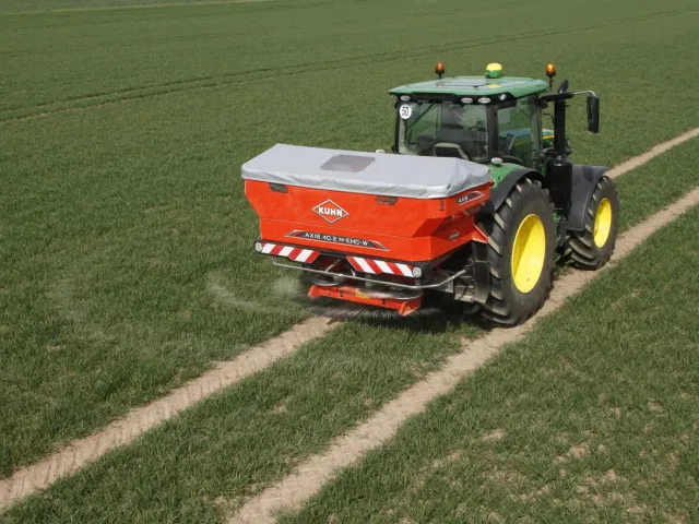 Kuhn Axis