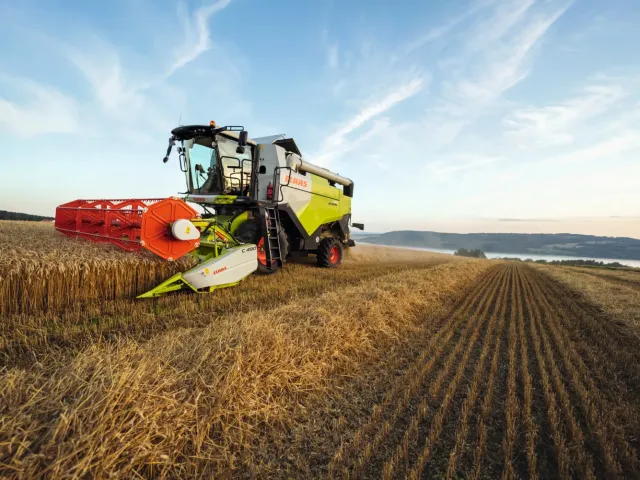 Claas C